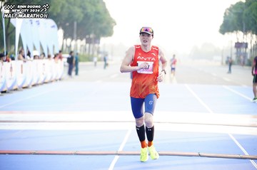BINH DUONG NEW CITY HALF MARATHON 2024 - Ảnh #1758207