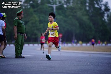 BINH DUONG NEW CITY HALF MARATHON 2024 - Ảnh #1725004