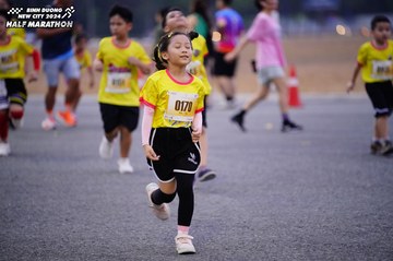 BINH DUONG NEW CITY HALF MARATHON 2024 - Ảnh #1725630