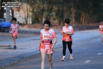BINH DUONG NEW CITY HALF MARATHON 2024 - Ảnh #1772096