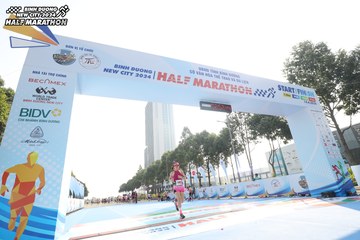 BINH DUONG NEW CITY HALF MARATHON 2024 - Ảnh #1818791