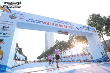 BINH DUONG NEW CITY HALF MARATHON 2024 - Ảnh #1819685