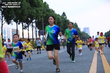 BINH DUONG NEW CITY HALF MARATHON 2024 - Ảnh #1727796