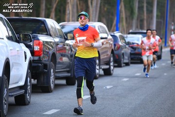 BINH DUONG NEW CITY HALF MARATHON 2024 - Ảnh #1756262