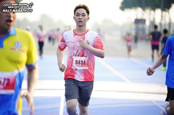 BINH DUONG NEW CITY HALF MARATHON 2024 - Ảnh #1762119