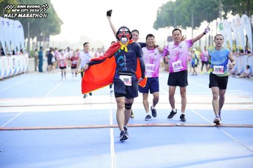 BINH DUONG NEW CITY HALF MARATHON 2024 - Ảnh #1769490