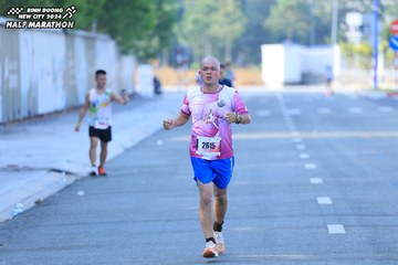 BINH DUONG NEW CITY HALF MARATHON 2024 - Ảnh #1770908