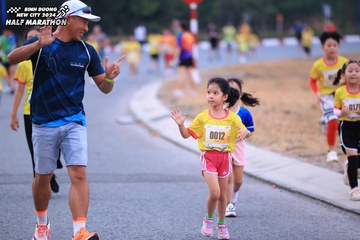 BINH DUONG NEW CITY HALF MARATHON 2024 - Ảnh #1726845