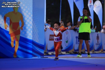BINH DUONG NEW CITY HALF MARATHON 2024 - Ảnh #1729299