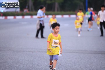 BINH DUONG NEW CITY HALF MARATHON 2024 - Ảnh #1727061