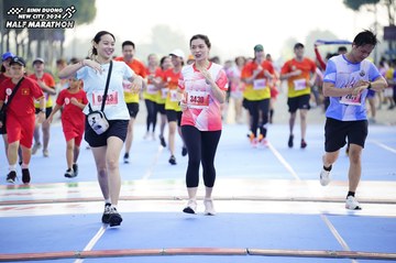 BINH DUONG NEW CITY HALF MARATHON 2024 - Ảnh #1758890