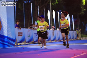 BINH DUONG NEW CITY HALF MARATHON 2024 - Ảnh #1729340