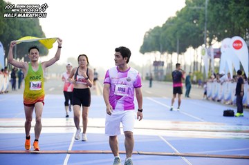 BINH DUONG NEW CITY HALF MARATHON 2024 - Ảnh #1758311