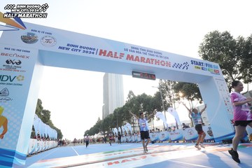 BINH DUONG NEW CITY HALF MARATHON 2024 - Ảnh #1821173