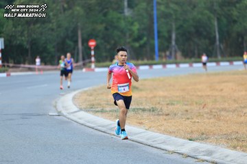 BINH DUONG NEW CITY HALF MARATHON 2024 - Ảnh #1735274