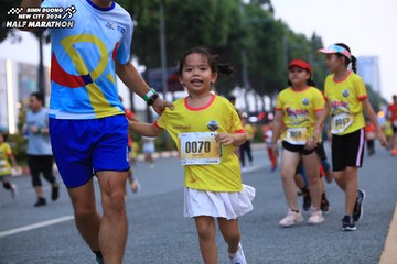 BINH DUONG NEW CITY HALF MARATHON 2024 - Ảnh #1727805