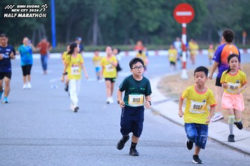 BINH DUONG NEW CITY HALF MARATHON 2024 - Ảnh #1726464