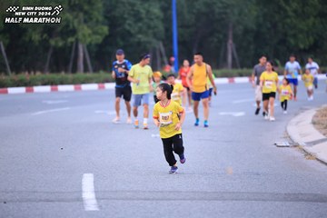 BINH DUONG NEW CITY HALF MARATHON 2024 - Ảnh #1726927