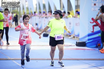 BINH DUONG NEW CITY HALF MARATHON 2024 - Ảnh #1768710