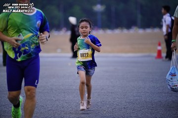 BINH DUONG NEW CITY HALF MARATHON 2024 - Ảnh #1725233