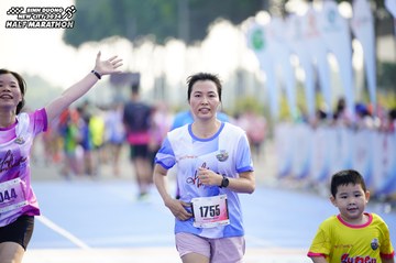 BINH DUONG NEW CITY HALF MARATHON 2024 - Ảnh #1759891