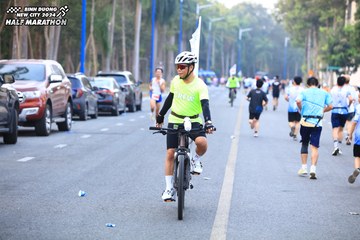 BINH DUONG NEW CITY HALF MARATHON 2024 - Ảnh #1755424