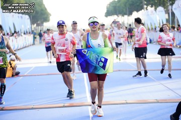 BINH DUONG NEW CITY HALF MARATHON 2024 - Ảnh #1764303