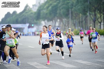 BINH DUONG NEW CITY HALF MARATHON 2024 - Ảnh #1729799