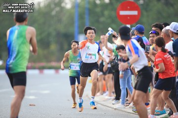 BINH DUONG NEW CITY HALF MARATHON 2024 - Ảnh #1736406