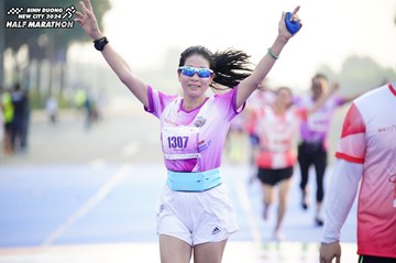BINH DUONG NEW CITY HALF MARATHON 2024 - Ảnh #1758488