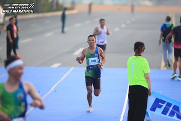 BINH DUONG NEW CITY HALF MARATHON 2024 - Ảnh #1739008