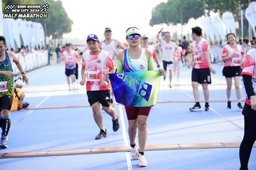 BINH DUONG NEW CITY HALF MARATHON 2024 - Ảnh #1764282