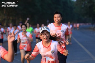 BINH DUONG NEW CITY HALF MARATHON 2024 - Ảnh #1772187