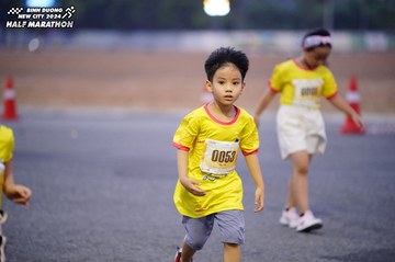 BINH DUONG NEW CITY HALF MARATHON 2024 - Ảnh #1725776