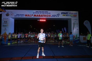 BINH DUONG NEW CITY HALF MARATHON 2024 - Ảnh #1737726