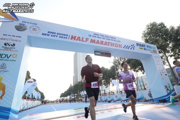 BINH DUONG NEW CITY HALF MARATHON 2024 - Ảnh #1821228