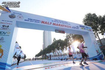 BINH DUONG NEW CITY HALF MARATHON 2024 - Ảnh #1820044