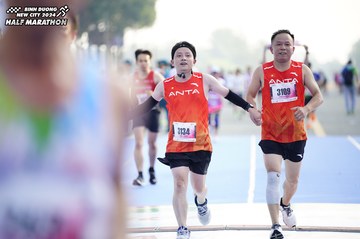 BINH DUONG NEW CITY HALF MARATHON 2024 - Ảnh #1760617