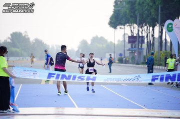 BINH DUONG NEW CITY HALF MARATHON 2024 - Ảnh #1771773