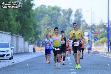 BINH DUONG NEW CITY HALF MARATHON 2024 - Ảnh #1765266