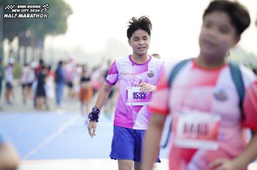 BINH DUONG NEW CITY HALF MARATHON 2024 - Ảnh #1765115