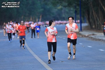 BINH DUONG NEW CITY HALF MARATHON 2024 - Ảnh #1772259