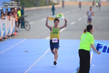 BINH DUONG NEW CITY HALF MARATHON 2024 - Ảnh #1739038