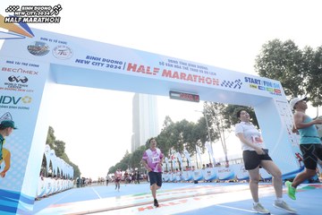 BINH DUONG NEW CITY HALF MARATHON 2024 - Ảnh #1821867