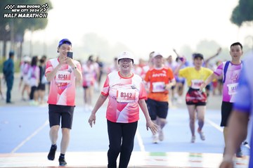 BINH DUONG NEW CITY HALF MARATHON 2024 - Ảnh #1769852