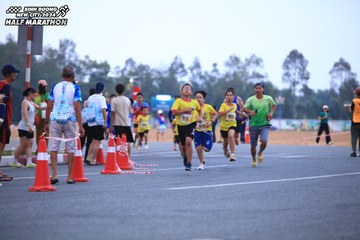 BINH DUONG NEW CITY HALF MARATHON 2024 - Ảnh #1727965