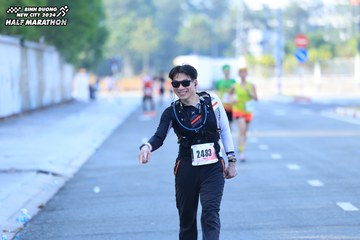 BINH DUONG NEW CITY HALF MARATHON 2024 - Ảnh #1768856