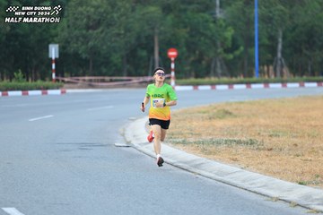 BINH DUONG NEW CITY HALF MARATHON 2024 - Ảnh #1735151