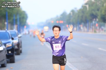 BINH DUONG NEW CITY HALF MARATHON 2024 - Ảnh #1739696