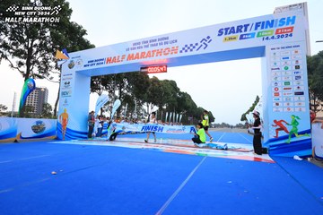 BINH DUONG NEW CITY HALF MARATHON 2024 - Ảnh #1729462